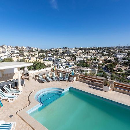 Massive Villa Pool Area With Views, Wifi With Bbq By 360 Estates Mellieħa Kültér fotó