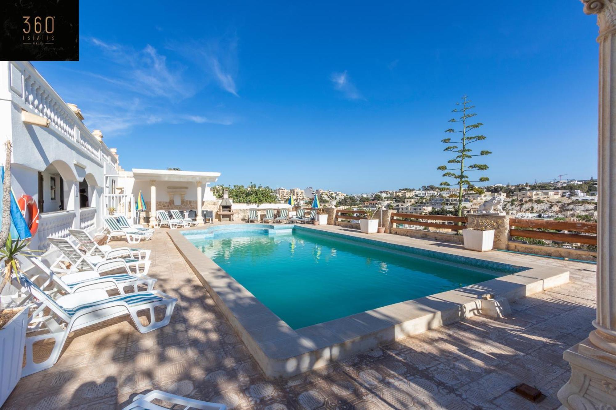 Massive Villa Pool Area With Views, Wifi With Bbq By 360 Estates Mellieħa Kültér fotó