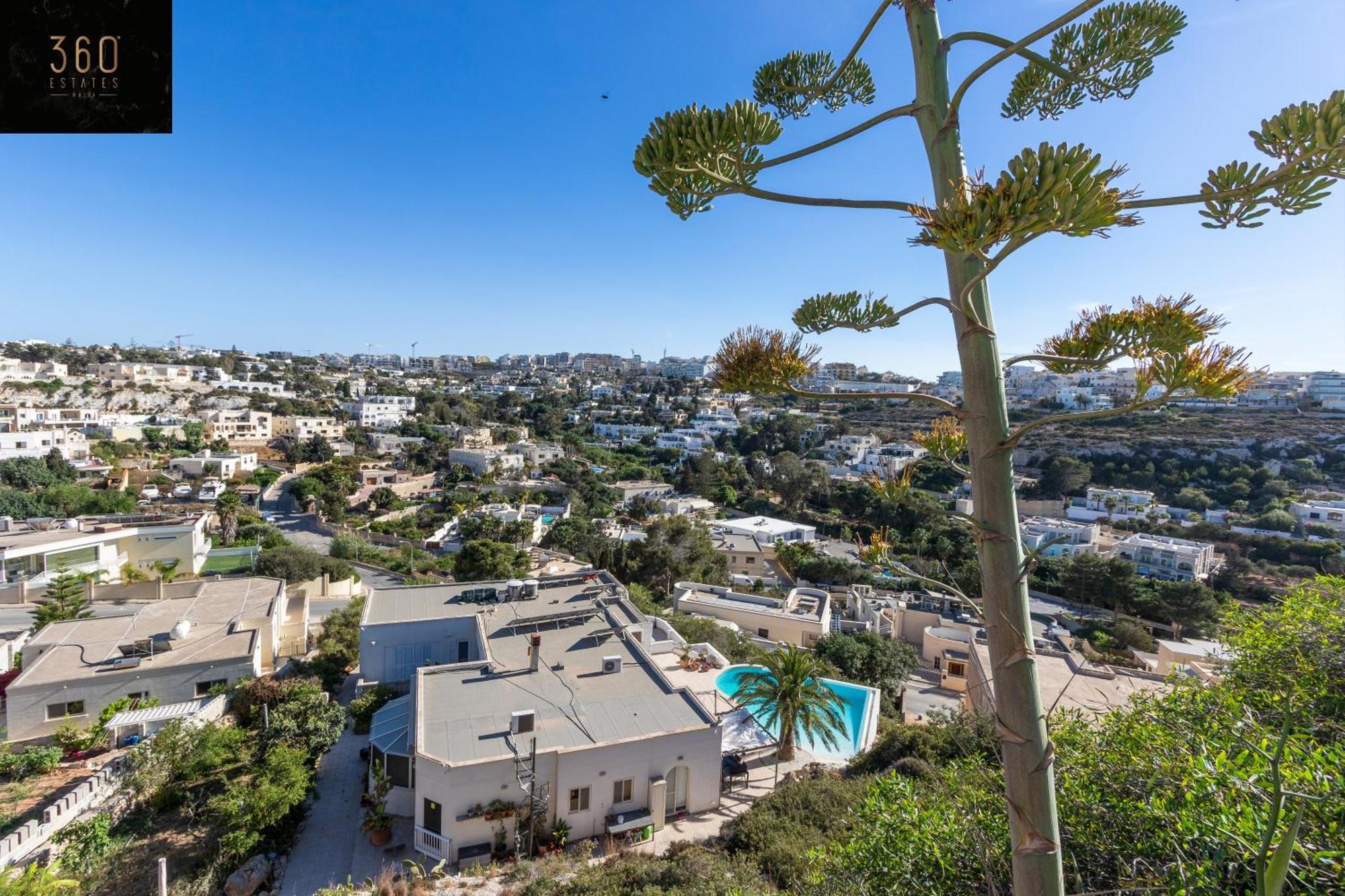 Massive Villa Pool Area With Views, Wifi With Bbq By 360 Estates Mellieħa Kültér fotó