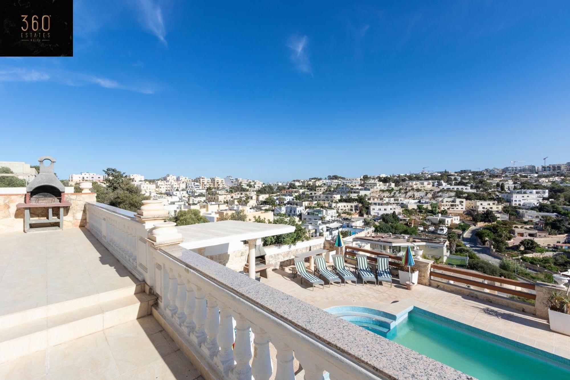 Massive Villa Pool Area With Views, Wifi With Bbq By 360 Estates Mellieħa Kültér fotó