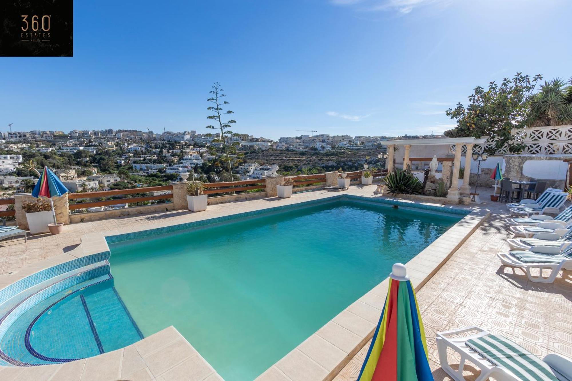 Massive Villa Pool Area With Views, Wifi With Bbq By 360 Estates Mellieħa Kültér fotó