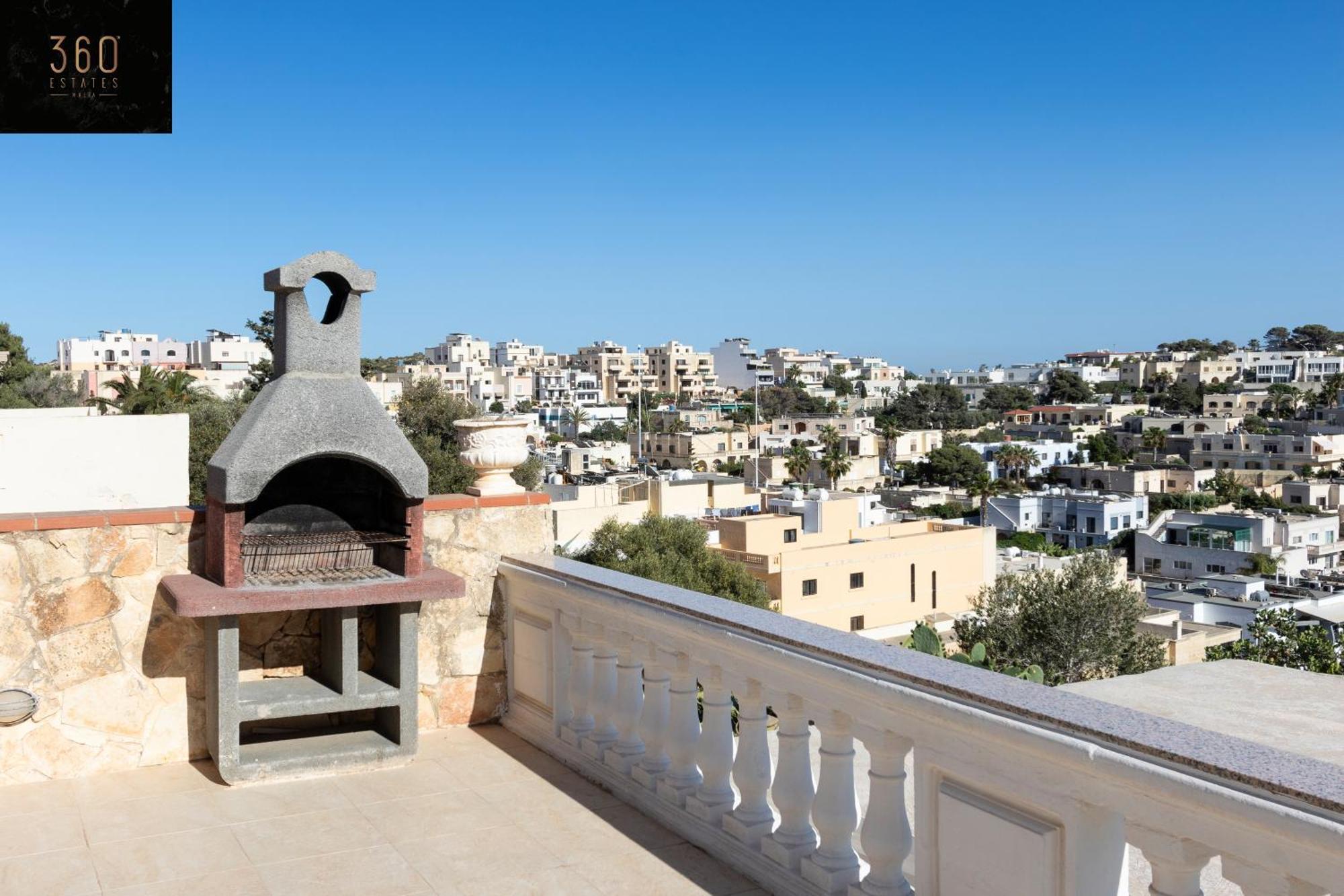 Massive Villa Pool Area With Views, Wifi With Bbq By 360 Estates Mellieħa Kültér fotó