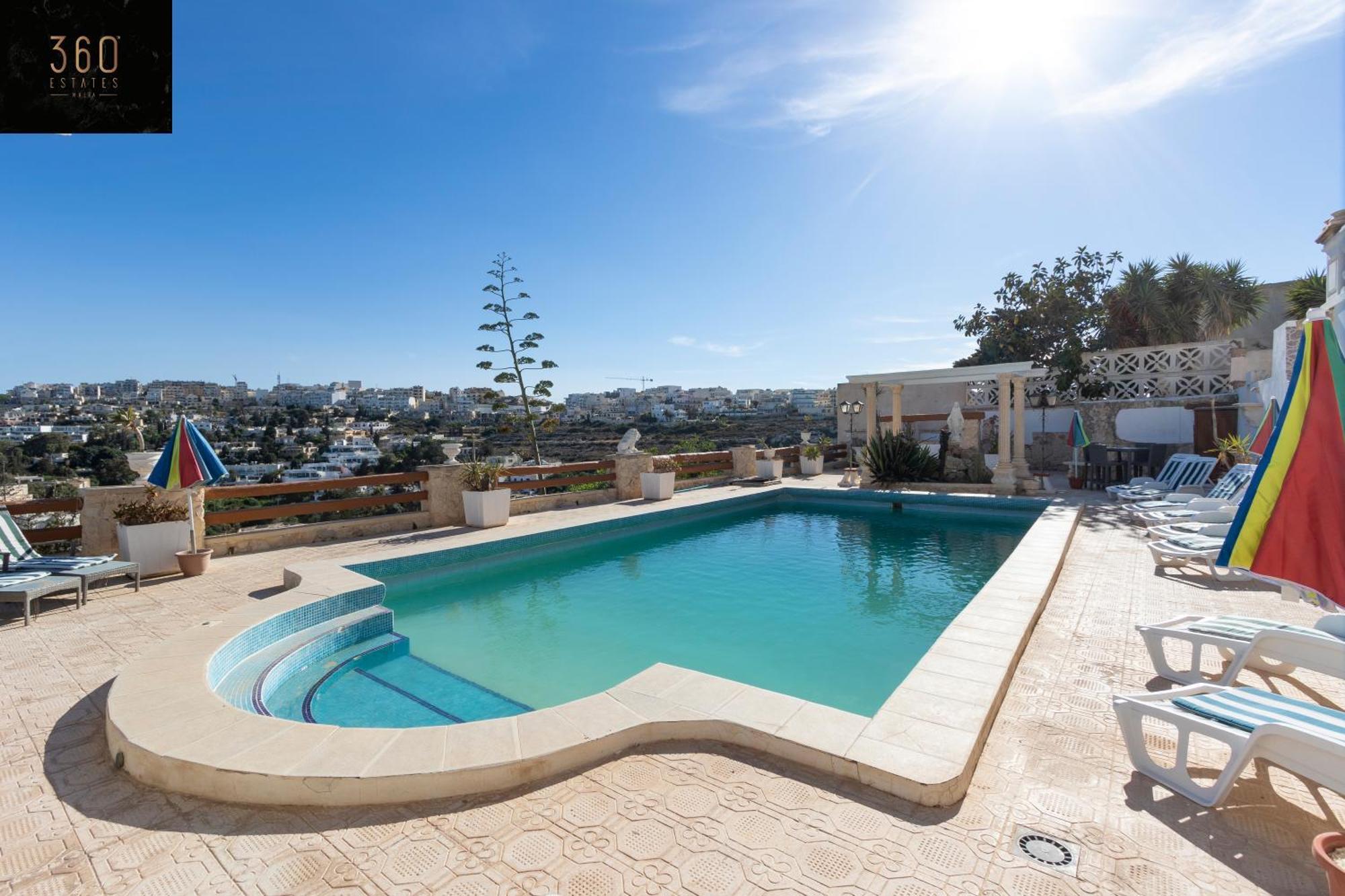 Massive Villa Pool Area With Views, Wifi With Bbq By 360 Estates Mellieħa Kültér fotó